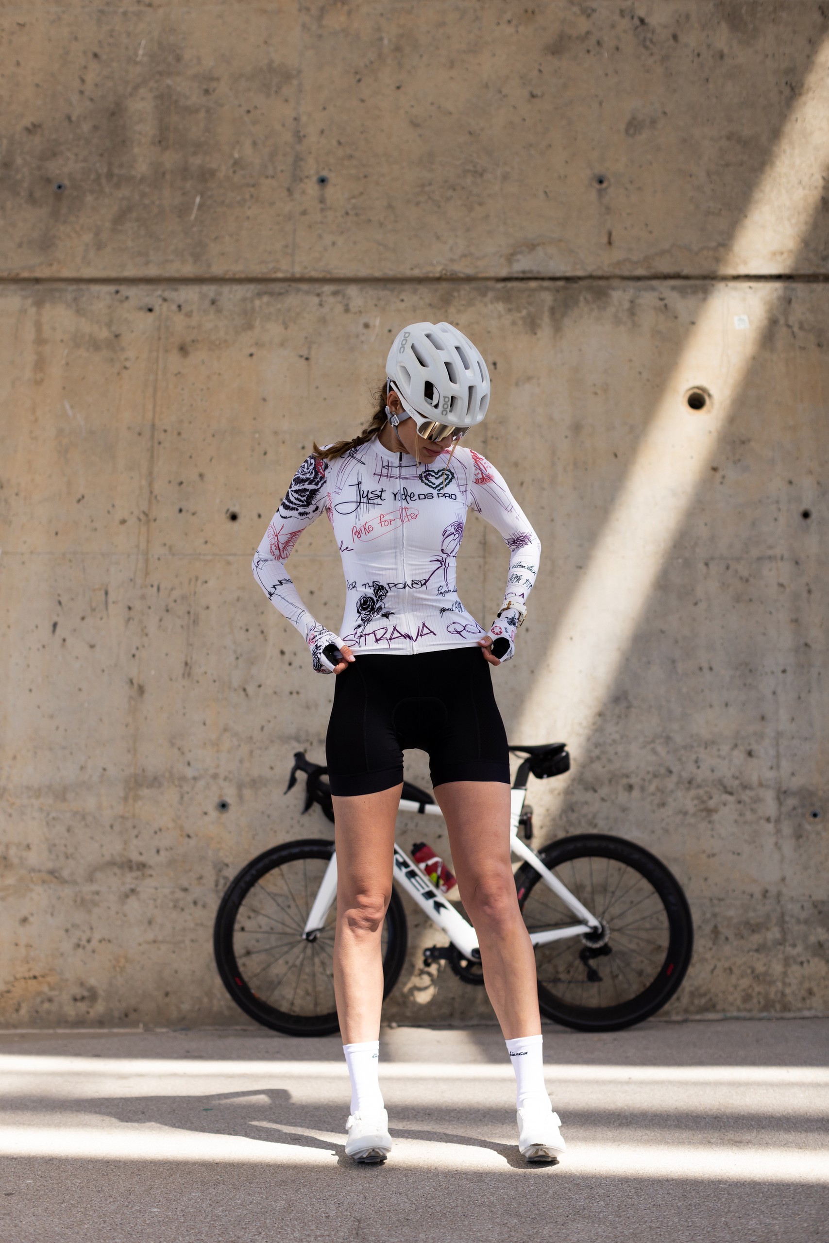 Essential Long Sleeve Cycling Jersey White Women's – DS PRO APPAREL